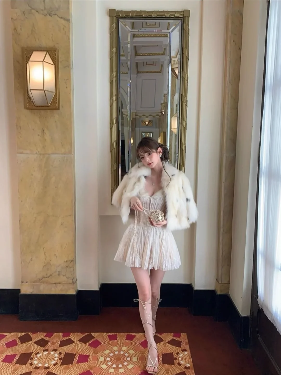 Photo 6 of Đầm ren tulle kem Ononmade nữ