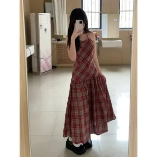 Photo 1 of Váy maxi caro đỏ đô hai dây nữ