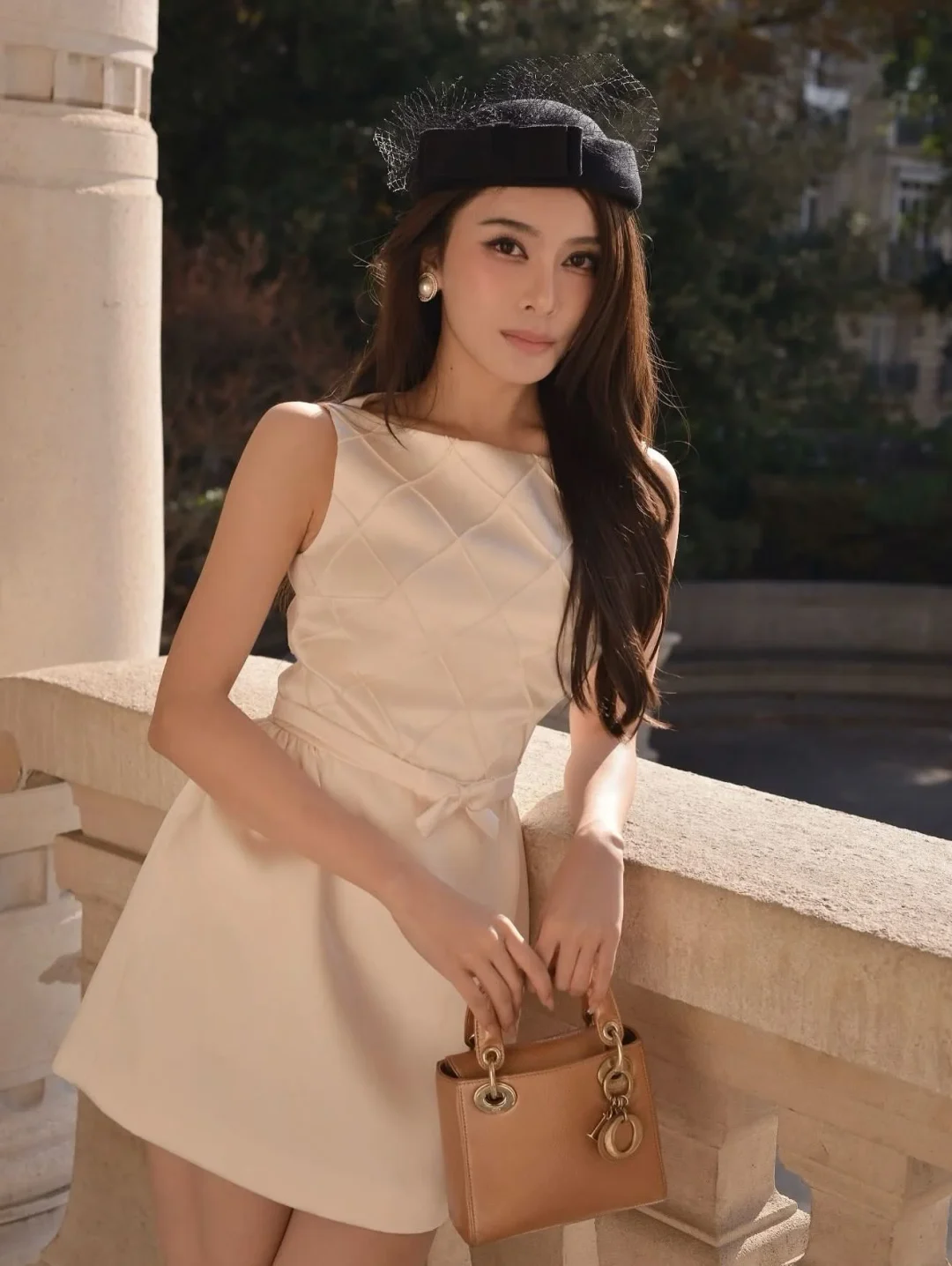 Photo 4 of Đầm satin trắng Joie Des Roses size S