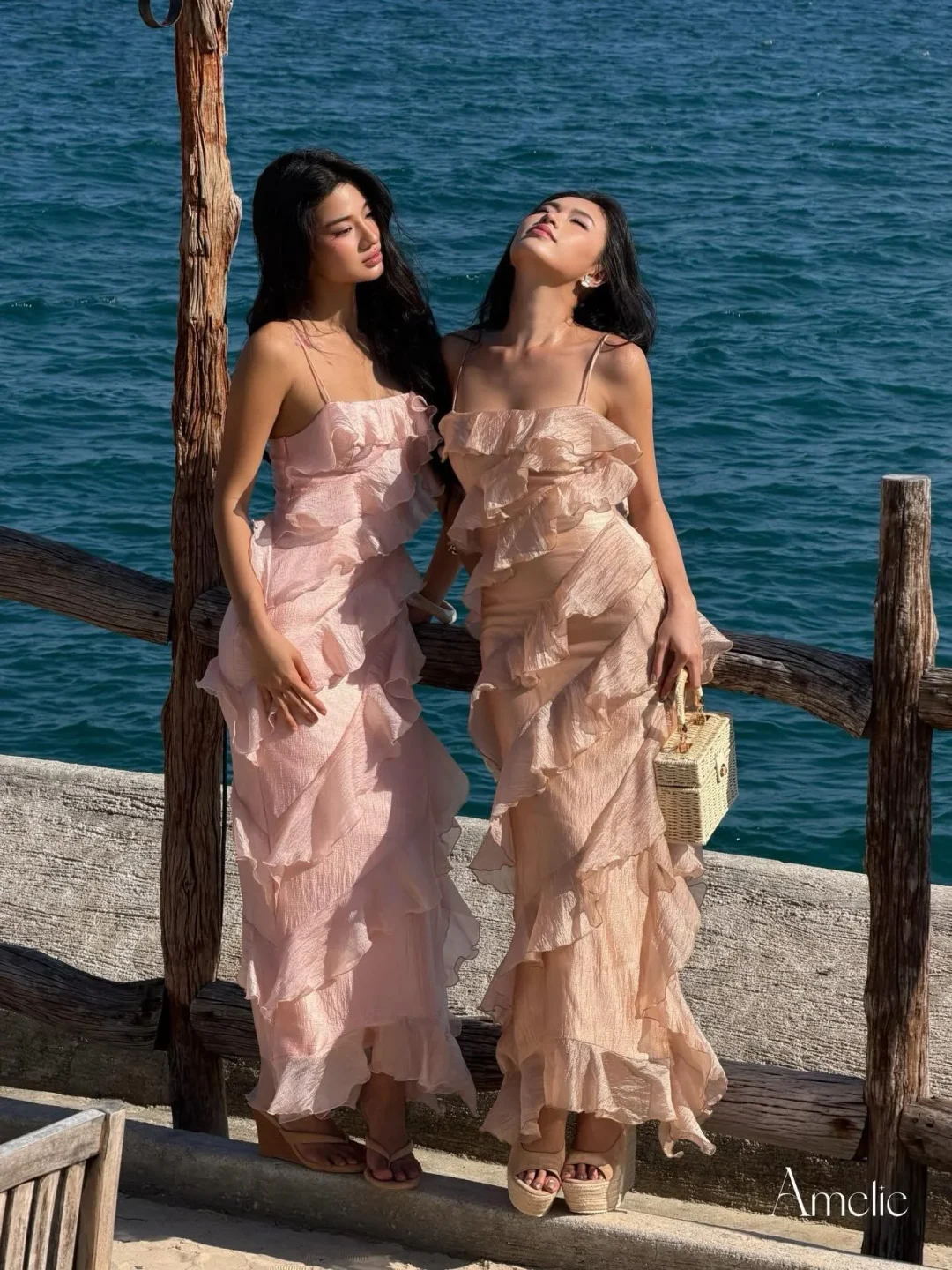 Photo 3 of Đầm maxi bèo nhún Amelie hai màu nữ