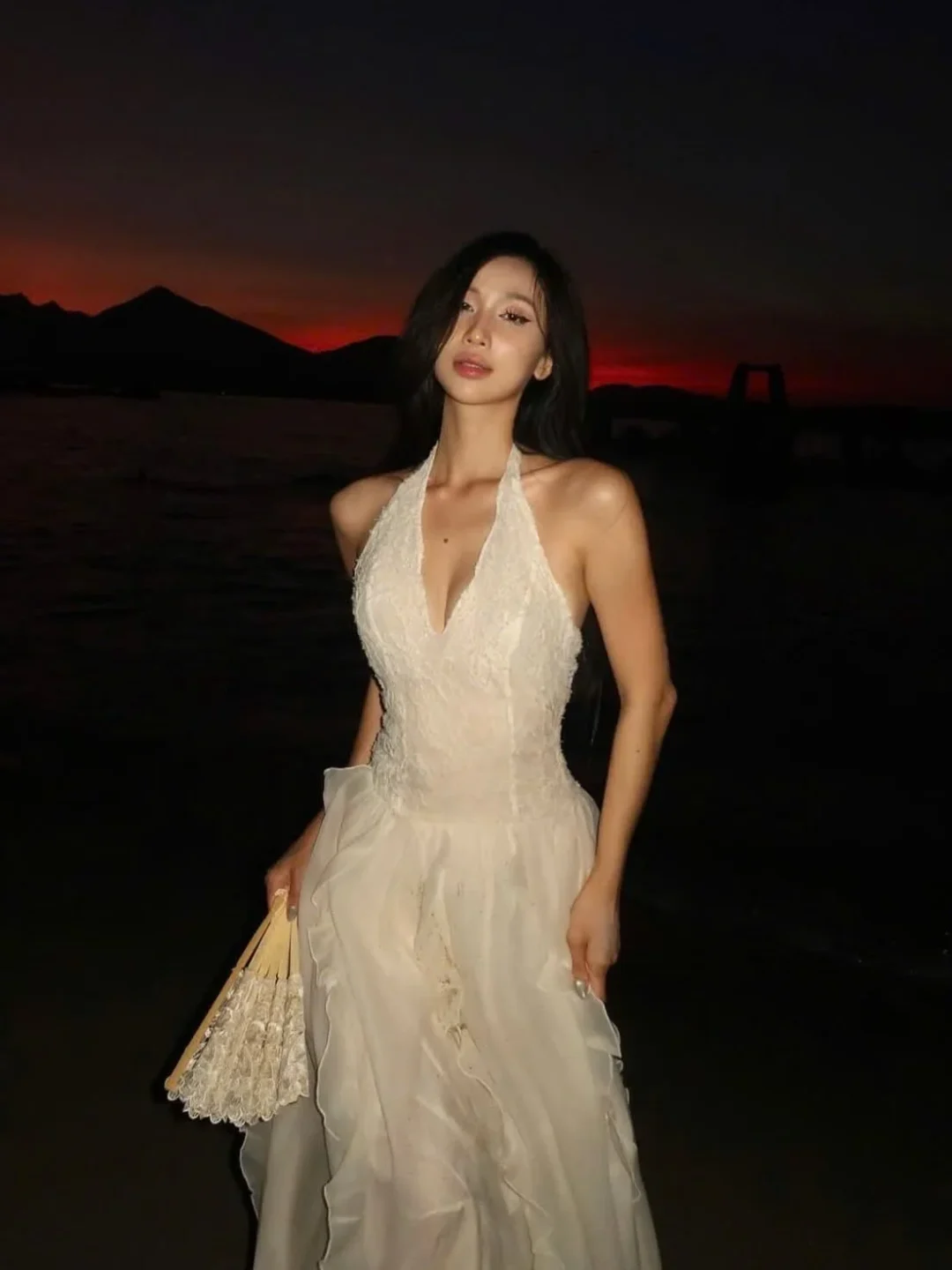 Photo 4 of Đầm maxi ren trắng Amelie size S