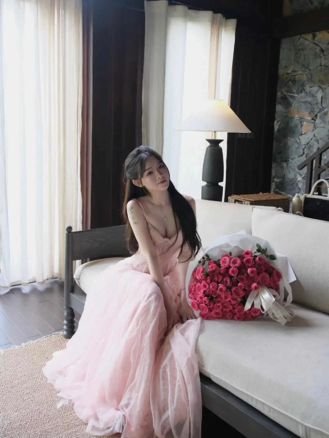 Photo 5 of Váy dạ hội voan hồng pastel Ononmade