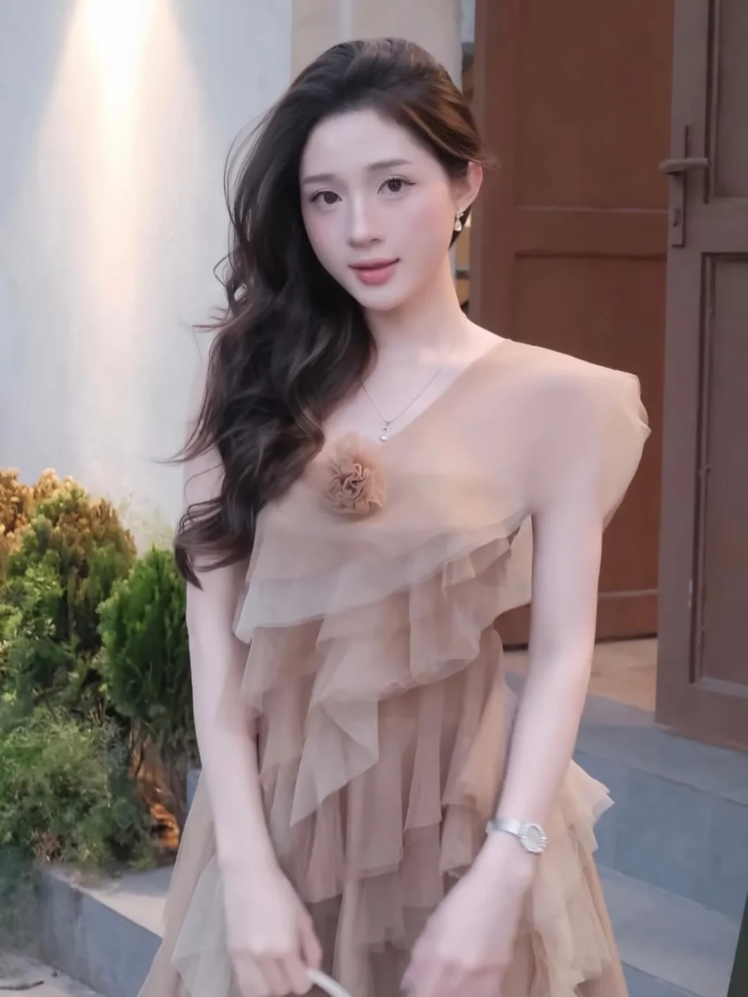 Photo 6 of Đầm voan be xếp lớp nữ sang trọng