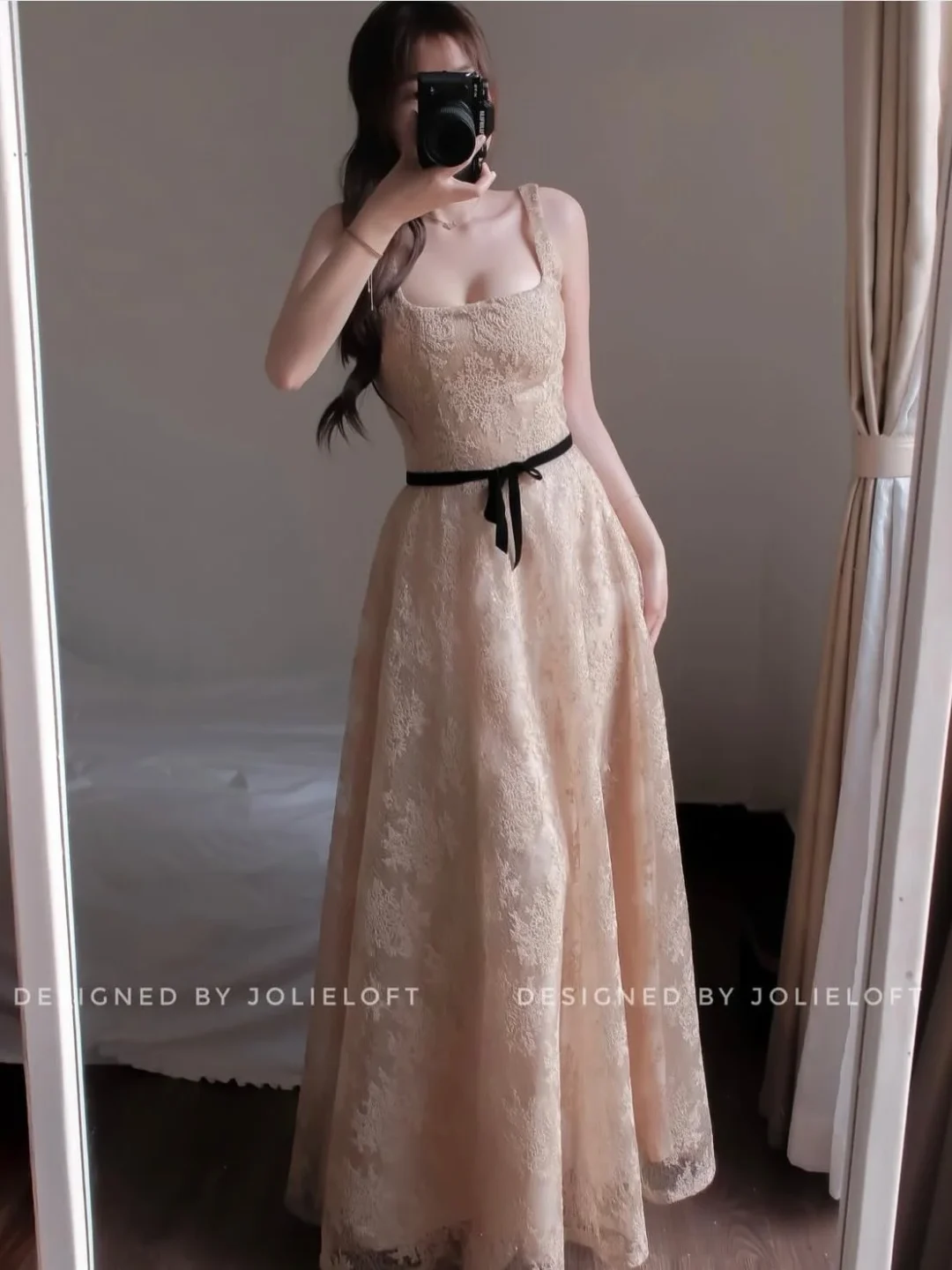 Ảnh 1 của Váy ren maxi nữ cổ vuông Jolie.loft