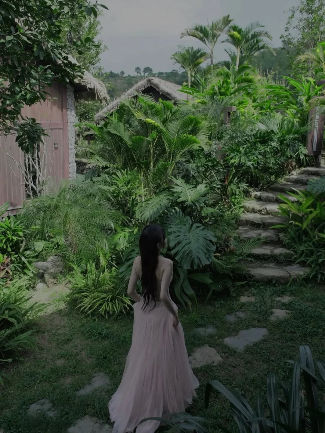 Photo 6 of Váy dạ hội voan hồng pastel Ononmade