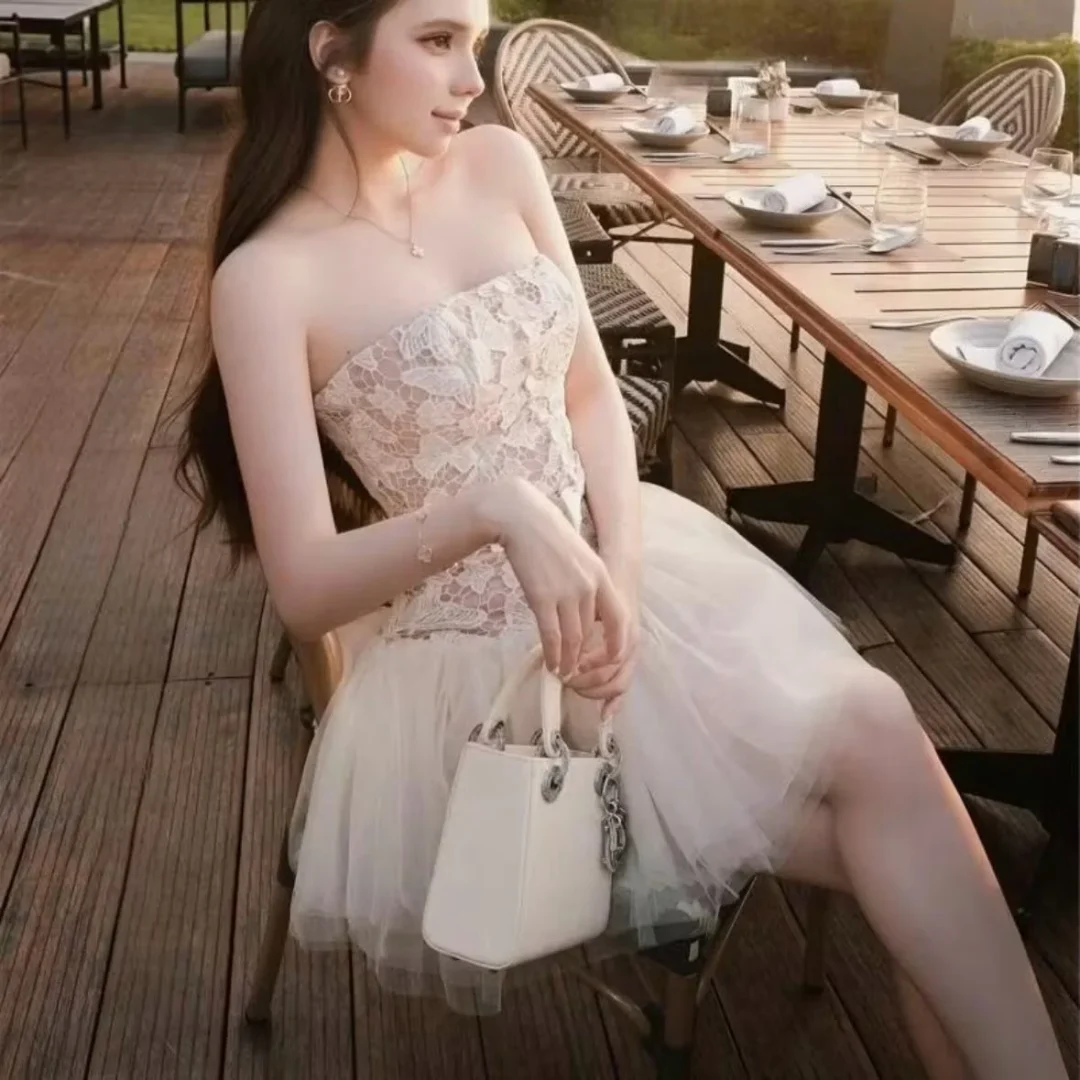 Photo 3 of Đầm corset ren be nữ sang trọng