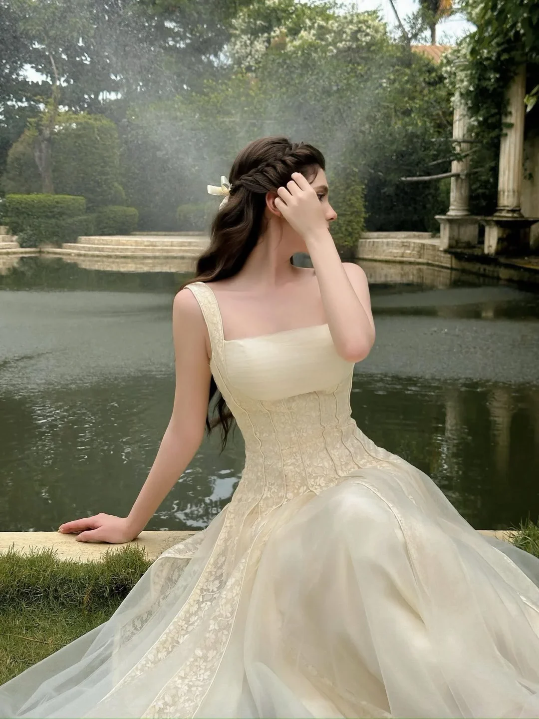 Ảnh 5 của Váy dạ tiệc ren vintage màu kem