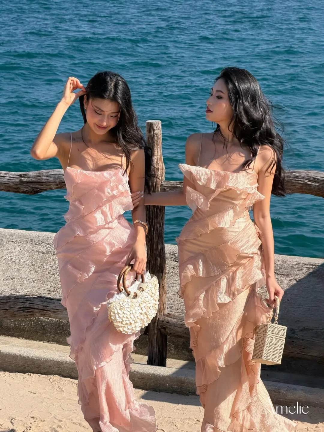 Photo 4 of Đầm maxi bèo nhún Amelie hai màu nữ