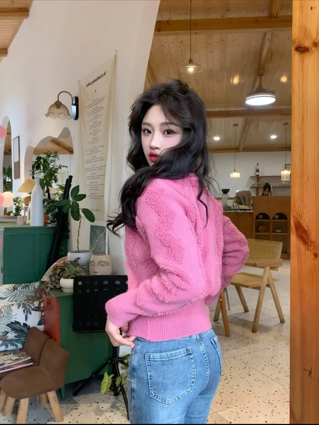 Ảnh 6 của Áo cardigan len lông xù hồng nữ