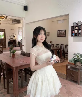 Ảnh 4 của Đầm ren trắng ngắn xòe nữ tính