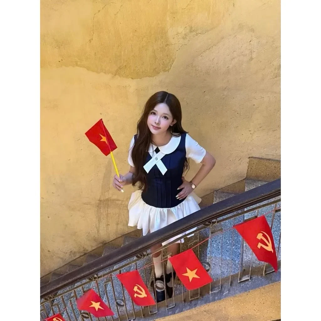 Photo 6 of Váy corset nữ xanh navy trắng cho thuê
