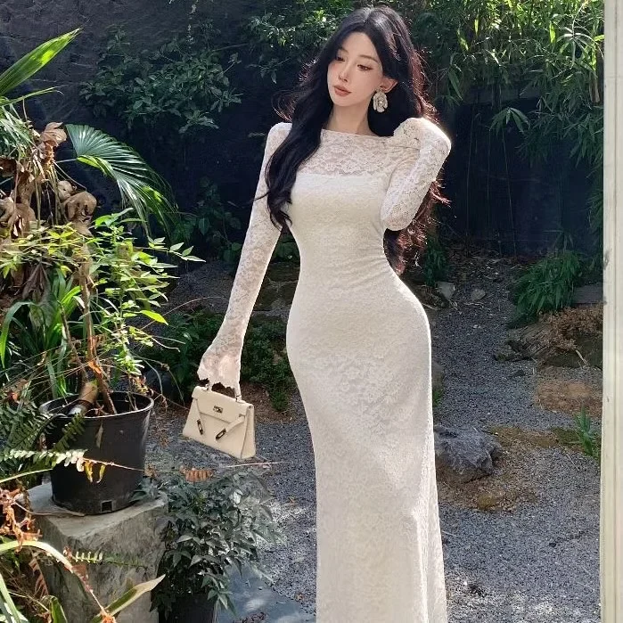 Ảnh 5 của Đầm ren trắng bodycon tay dài nữ