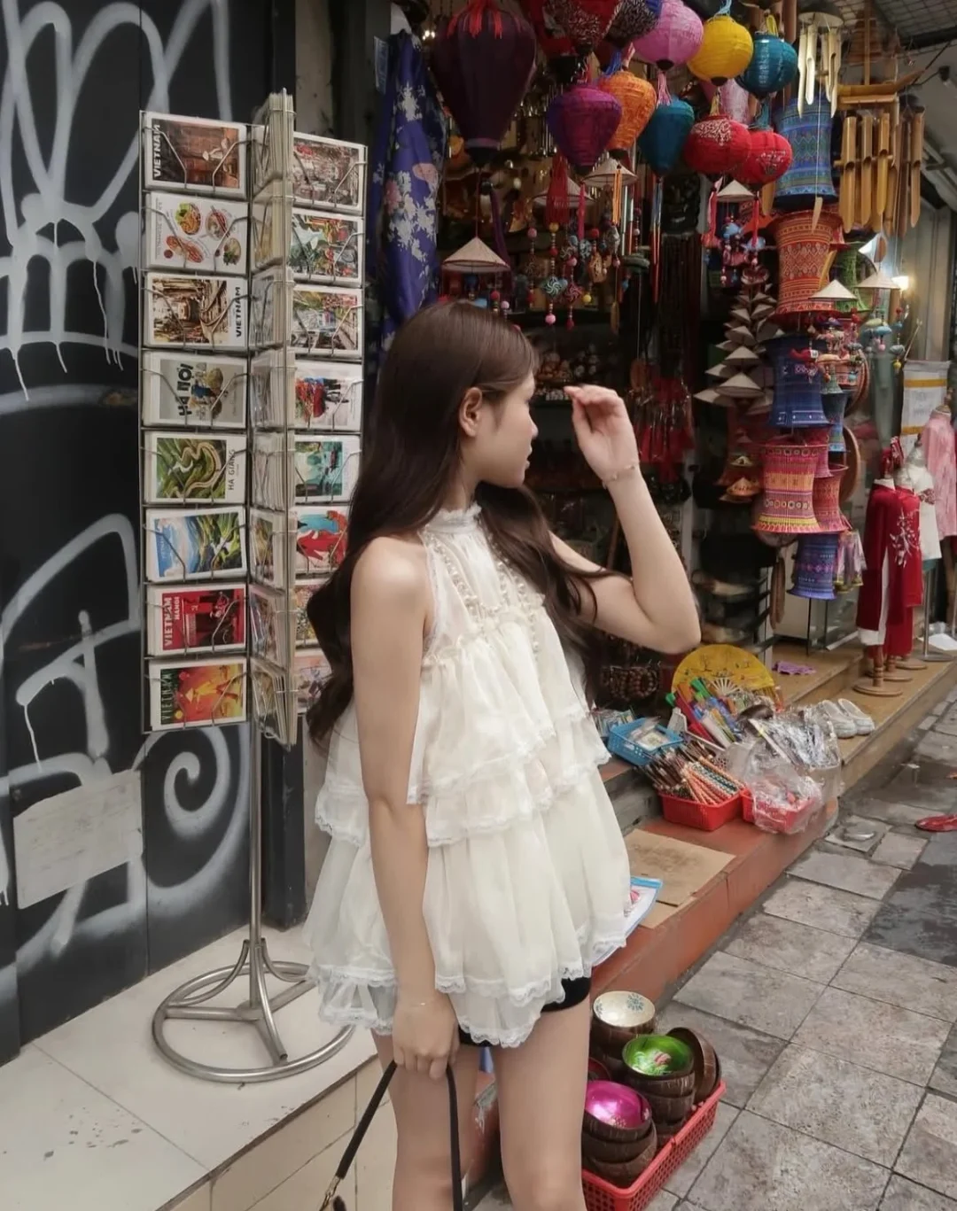 Photo 5 of Áo babydoll trắng bèo ren nữ tính