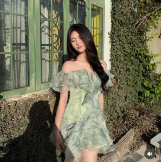 Photo 2 of Váy voan bèo vai trễ xanh nhạt nữ