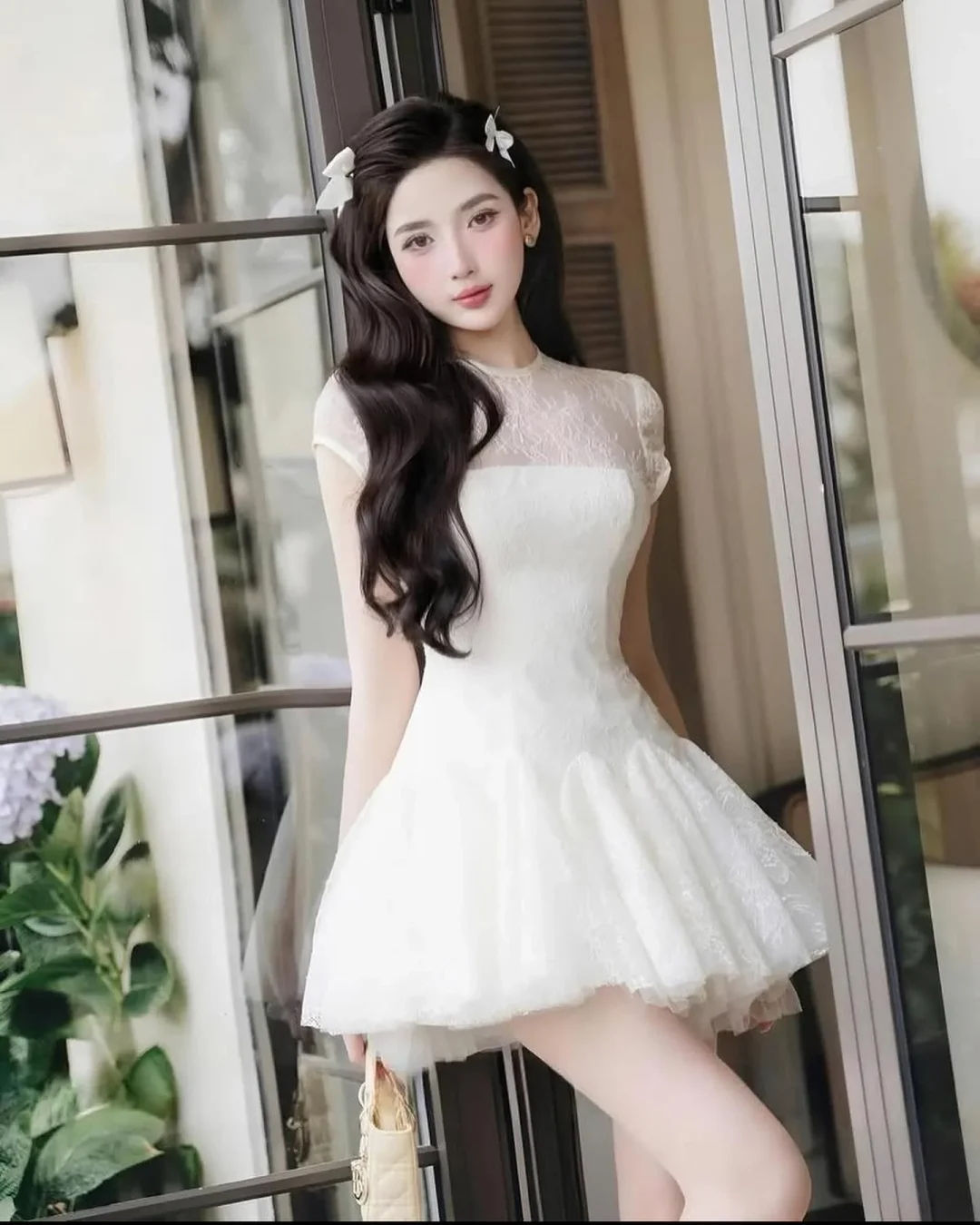 Ảnh 1 của Váy trắng ngắn ren hoa nữ size S