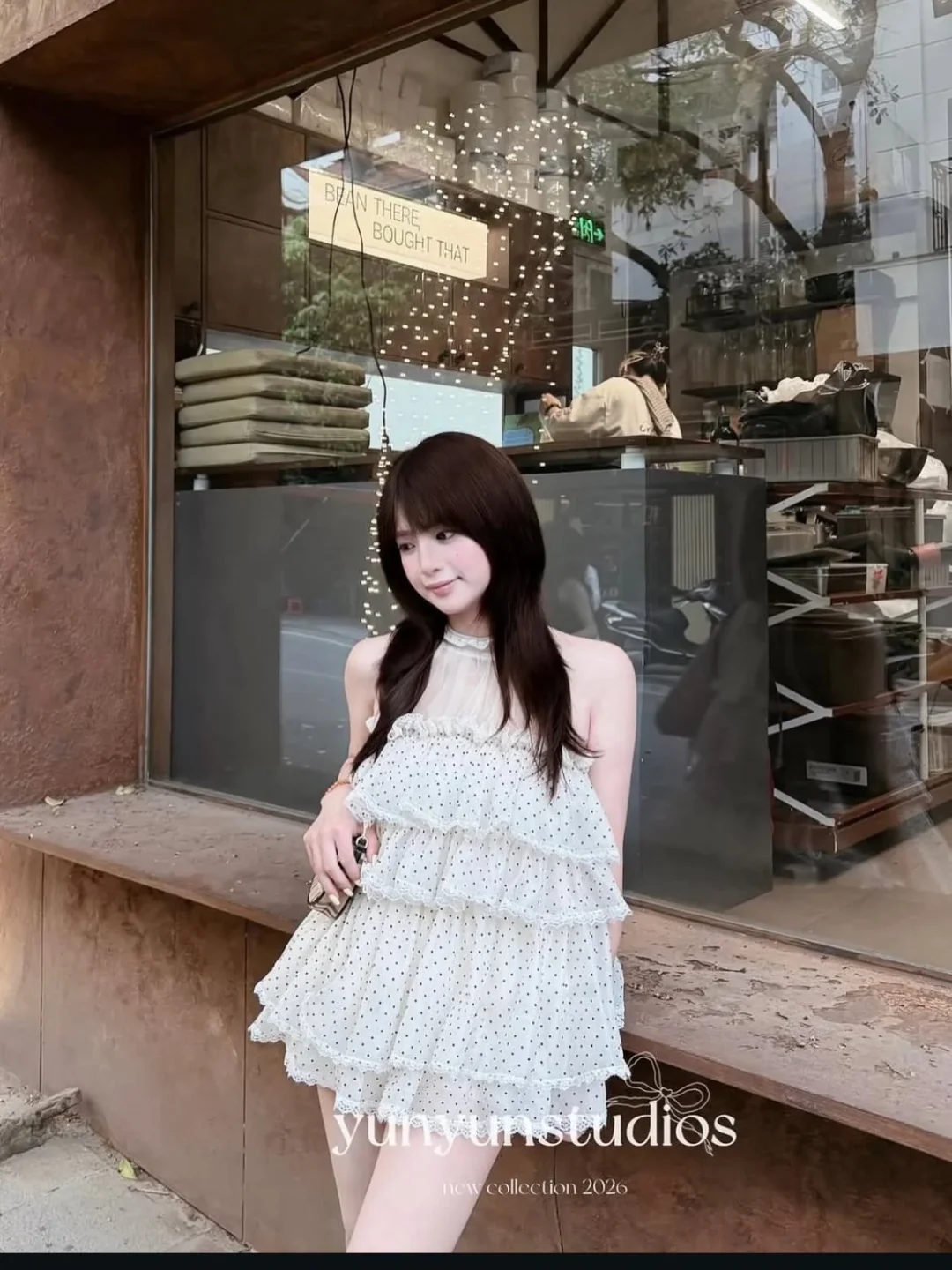 Ảnh 3 của Đầm babydoll chấm bi trắng hai dây