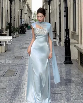 Ảnh 1 của Đầm dạ hội satin xanh nhạt nữ