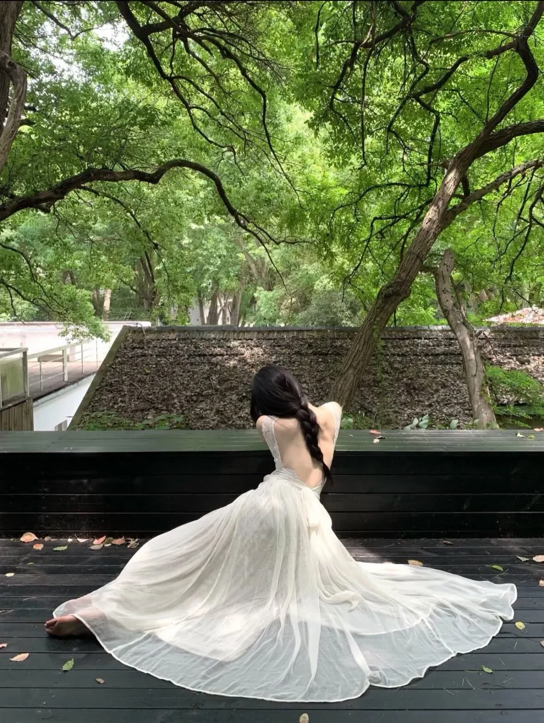 Photo 2 of Váy voan maxi trắng local brand size S