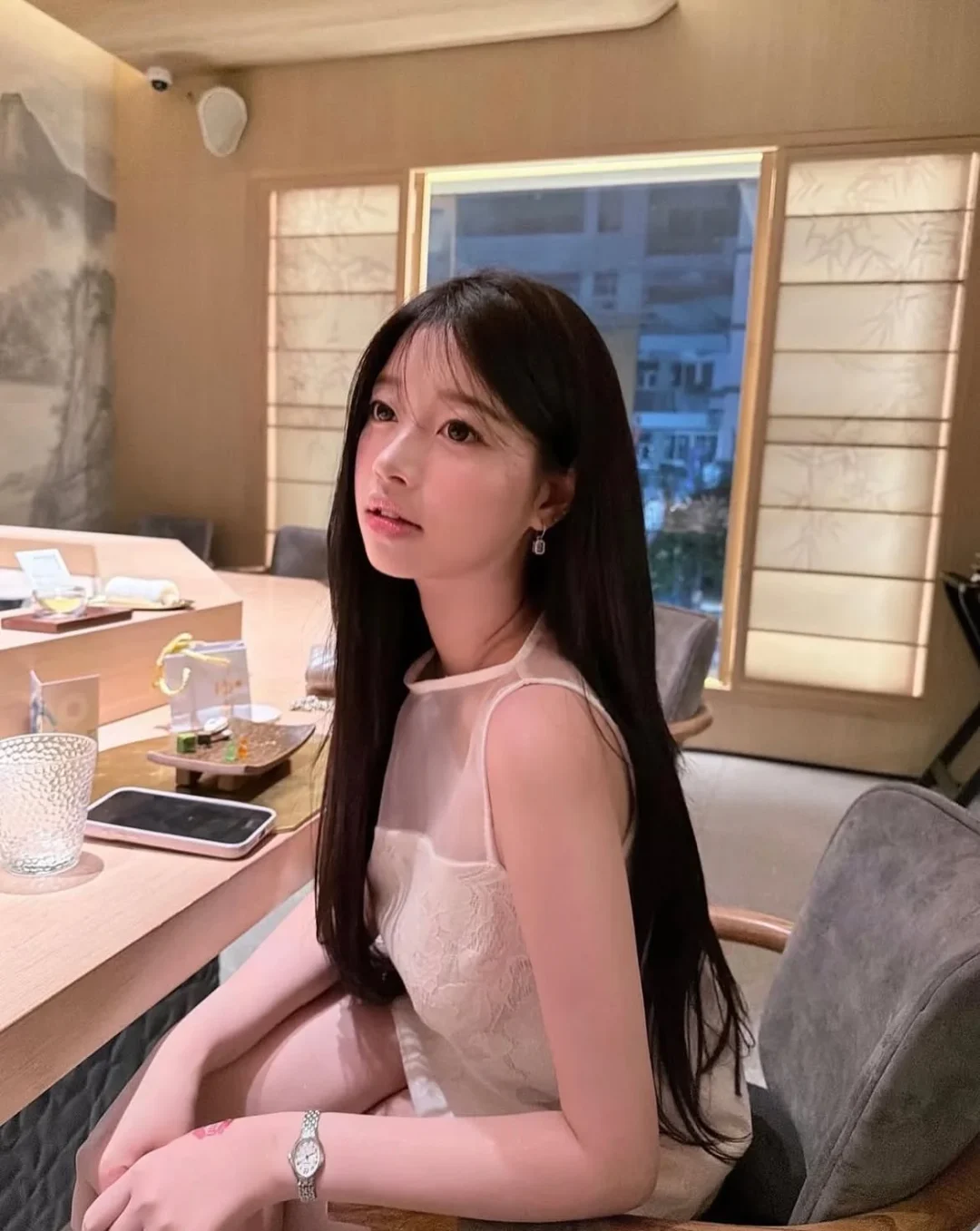 Photo 2 of Áo ren hai dây be nhạt nữ