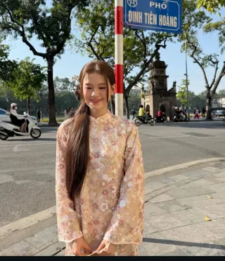 Ảnh 2 của Áo dài nữ thêu hoa hồng pastel