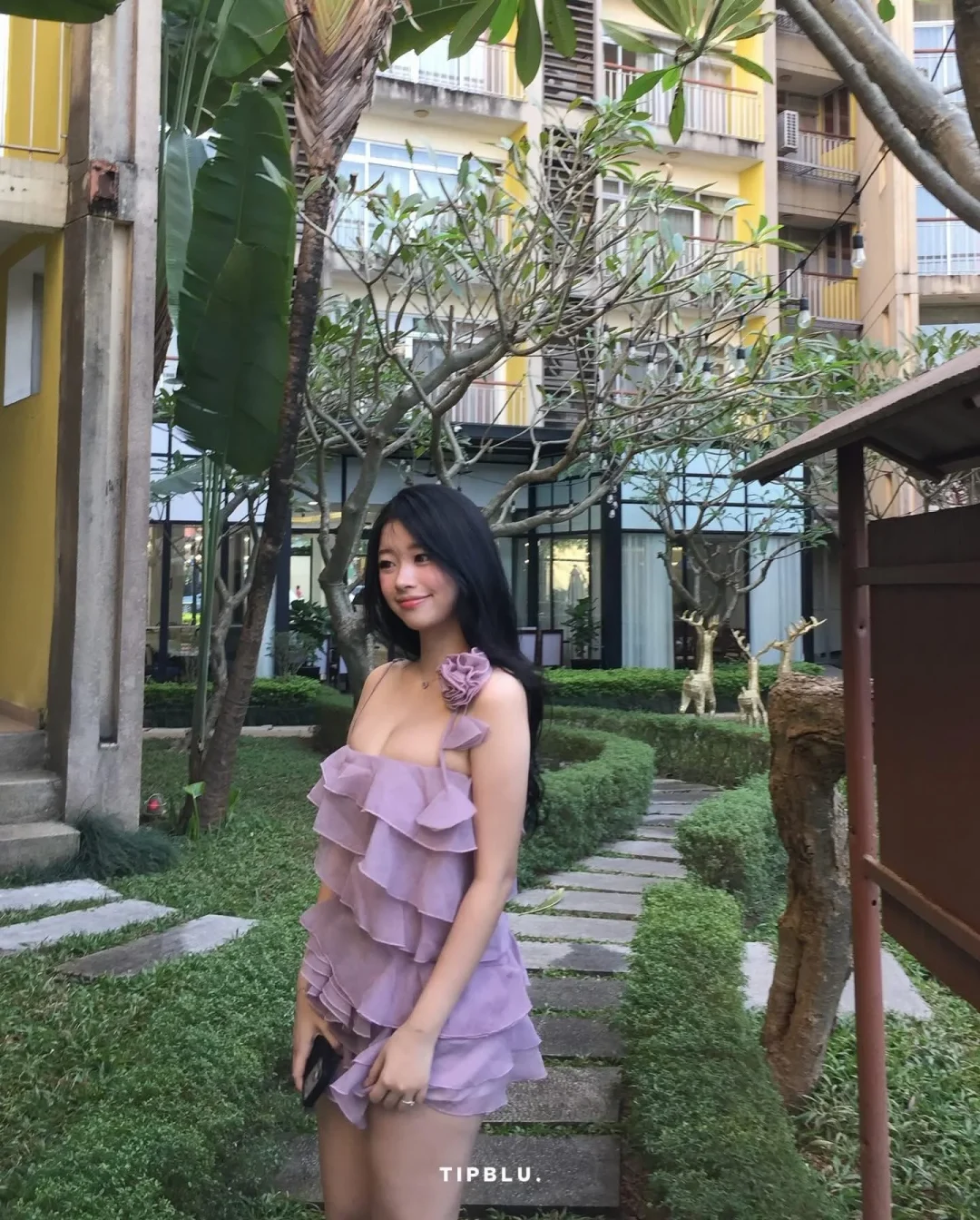 Ảnh 1 của Đầm tím bèo nhún hai dây nữ