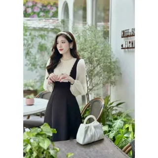 Photo 2 of Đầm midi ren trắng tay voan nữ