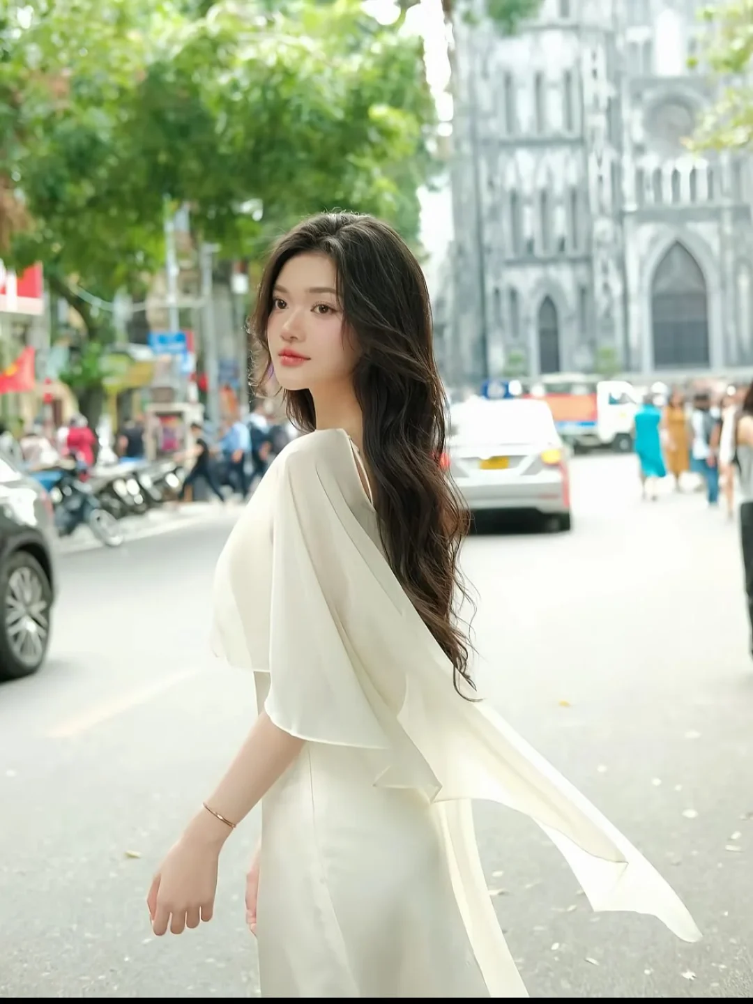 Photo 5 of Váy trắng choàng vai voan nữ tính