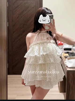 Ảnh 1 của Đầm babydoll chấm bi trắng hai dây