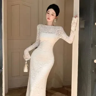 Ảnh 3 của Đầm ren trắng bodycon tay dài nữ
