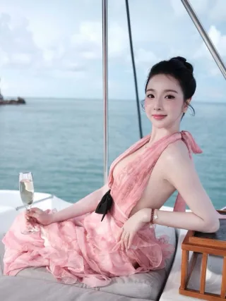 Photo 3 of Váy tiệc hồng voan tầng bèo nữ