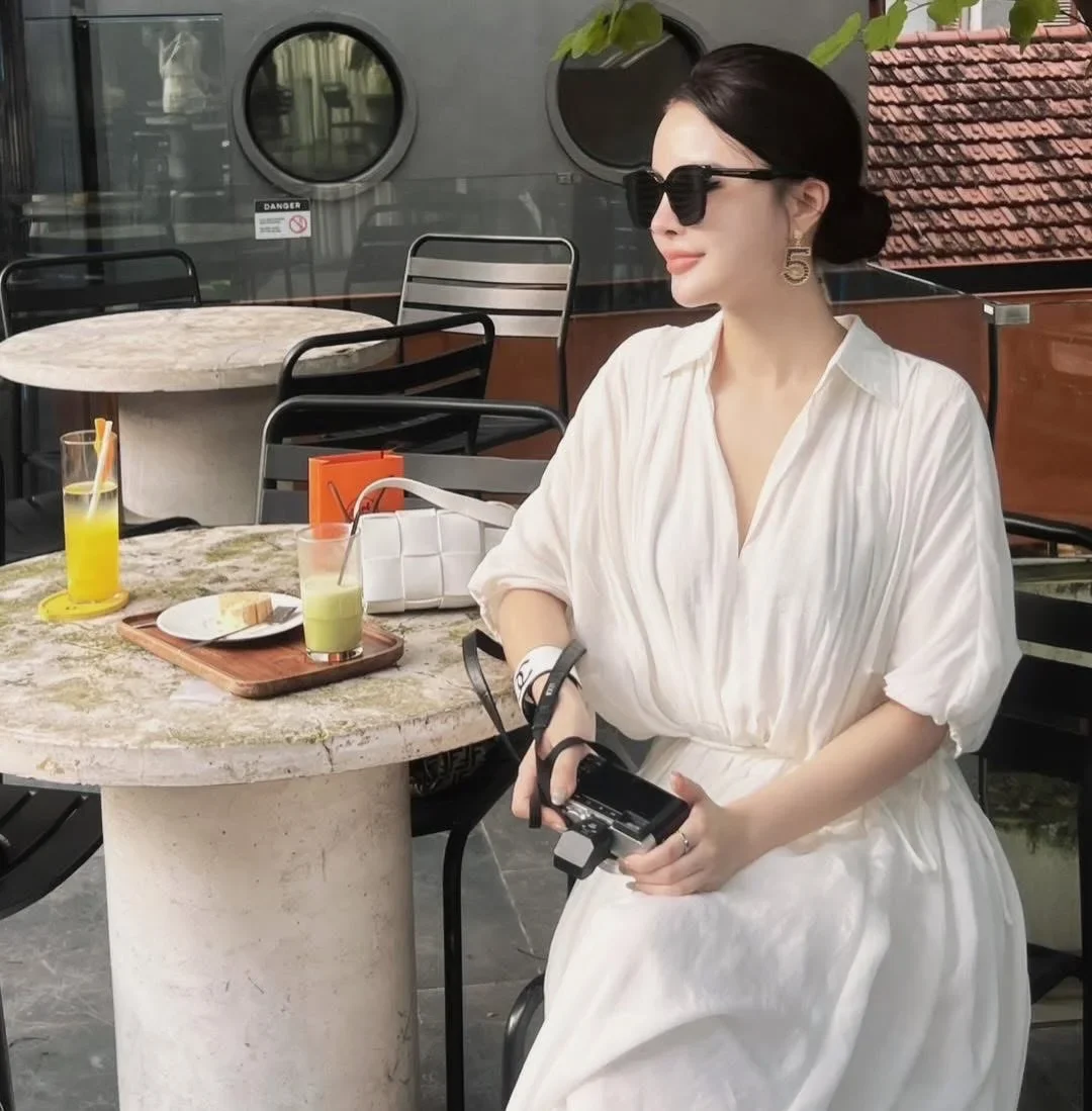 Ảnh 2 của Đầm maxi trắng voan Das Lavie nữ tính