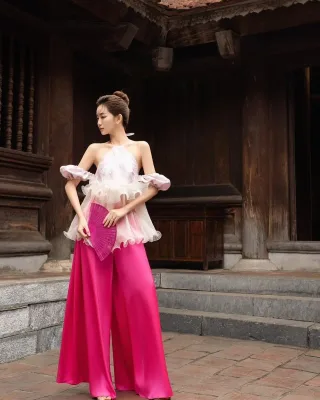 Ảnh 3 của Váy tiệc halter ombre hồng sang trọng