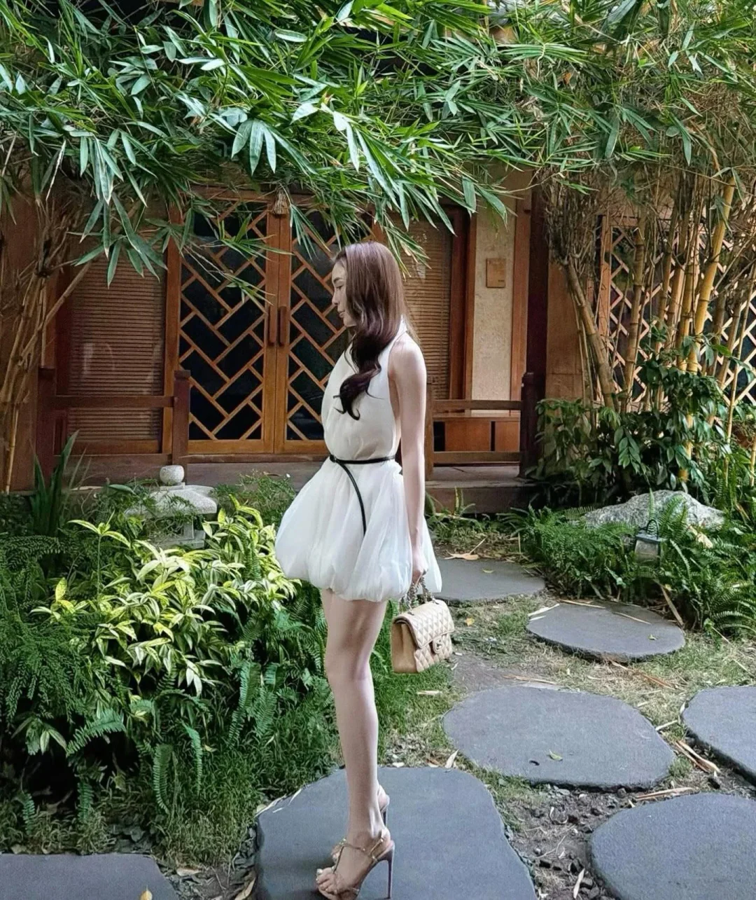 Photo 3 of Đầm ngắn trắng voan nữ Phan Linh Chi