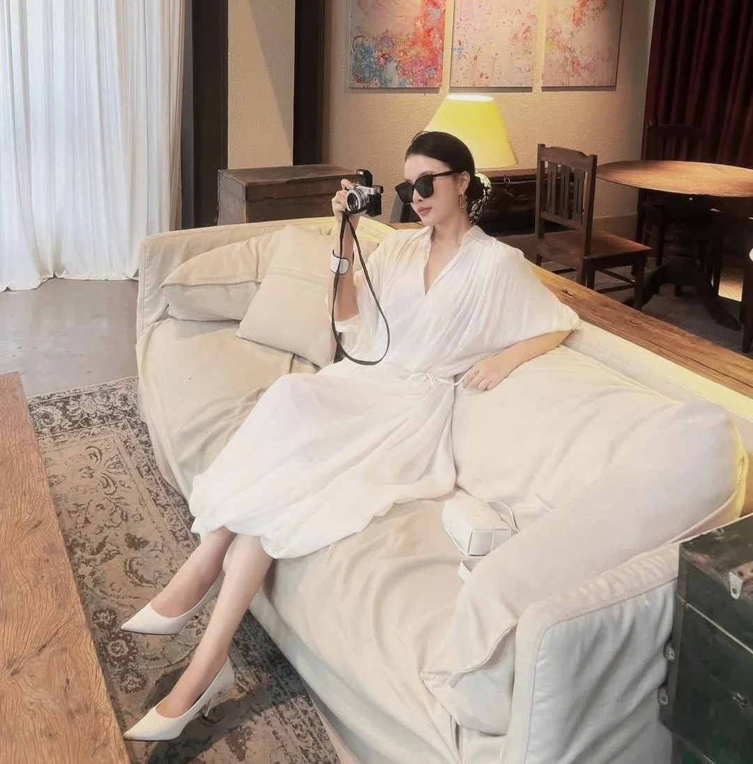 Ảnh 3 của Đầm maxi trắng voan Das Lavie nữ tính