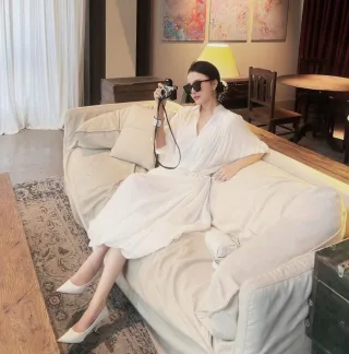 Ảnh 3 của Đầm maxi trắng voan Das Lavie nữ tính