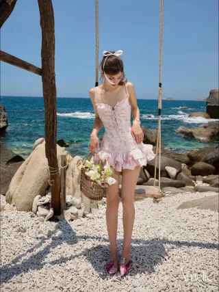 Ảnh 2 của Váy Daisy ren hồng pastel Amelie size S