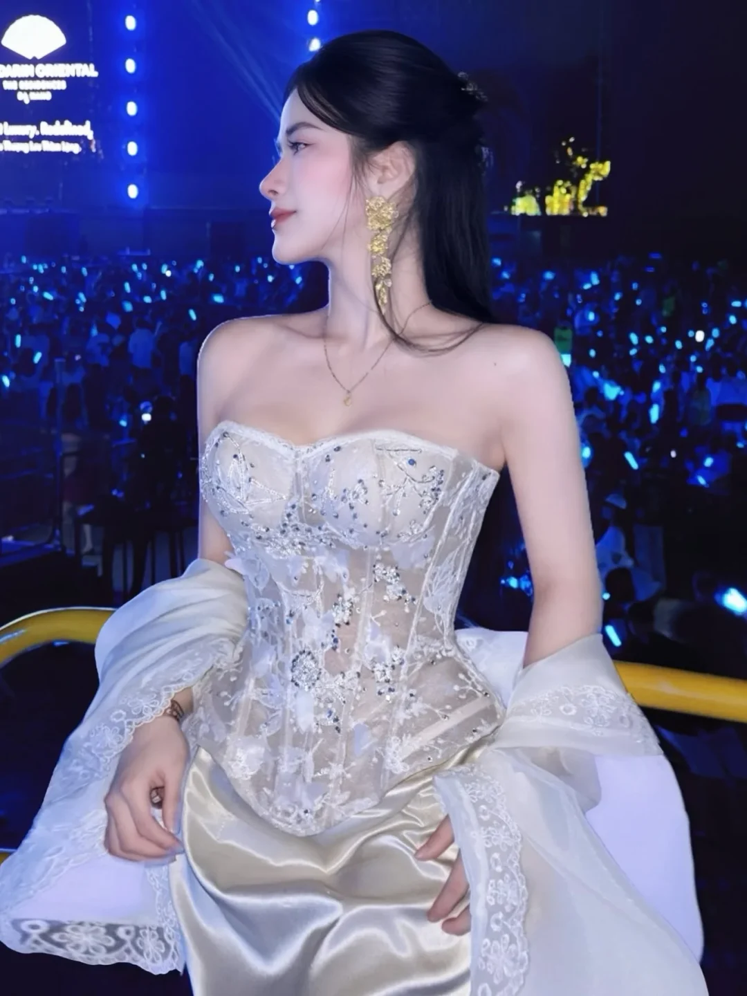 Ảnh 2 của Set váy lụa đá pha lê corset SK0008