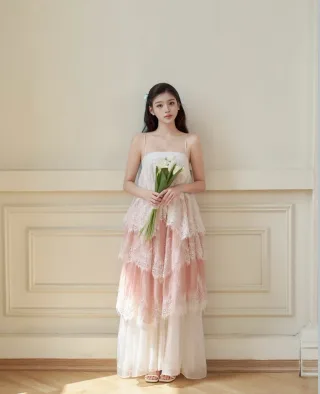 Photo 1 of Váy maxi ren hồng pastel Seraphic Dress