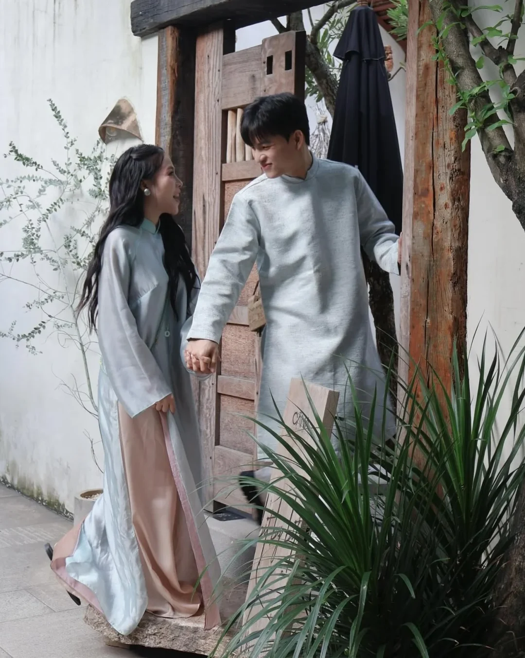 Ảnh 9 của Áo dài lụa pastel cách tân nữ Uyển Sương