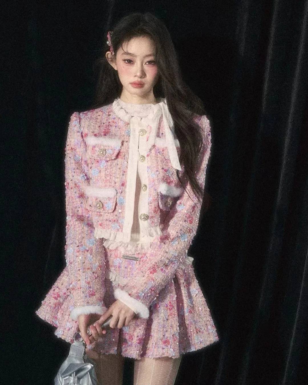 Photo 3 of Set áo khoác váy tweed hồng pastel nữ