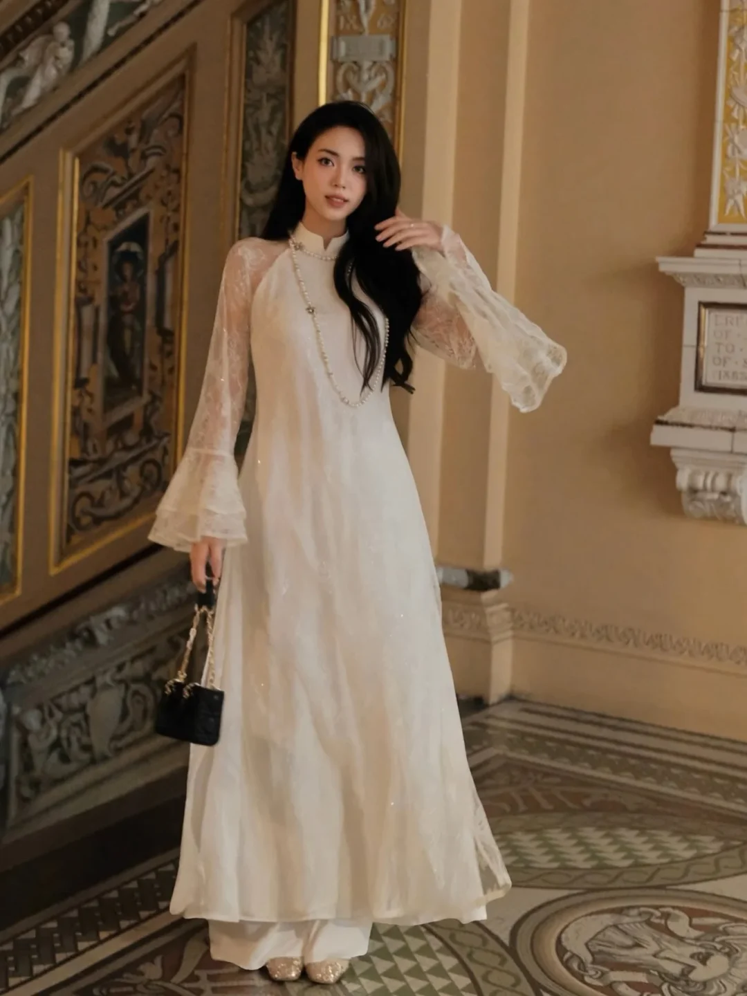Ảnh 1 của Áo dài cách tân trắng Candice Cjoy