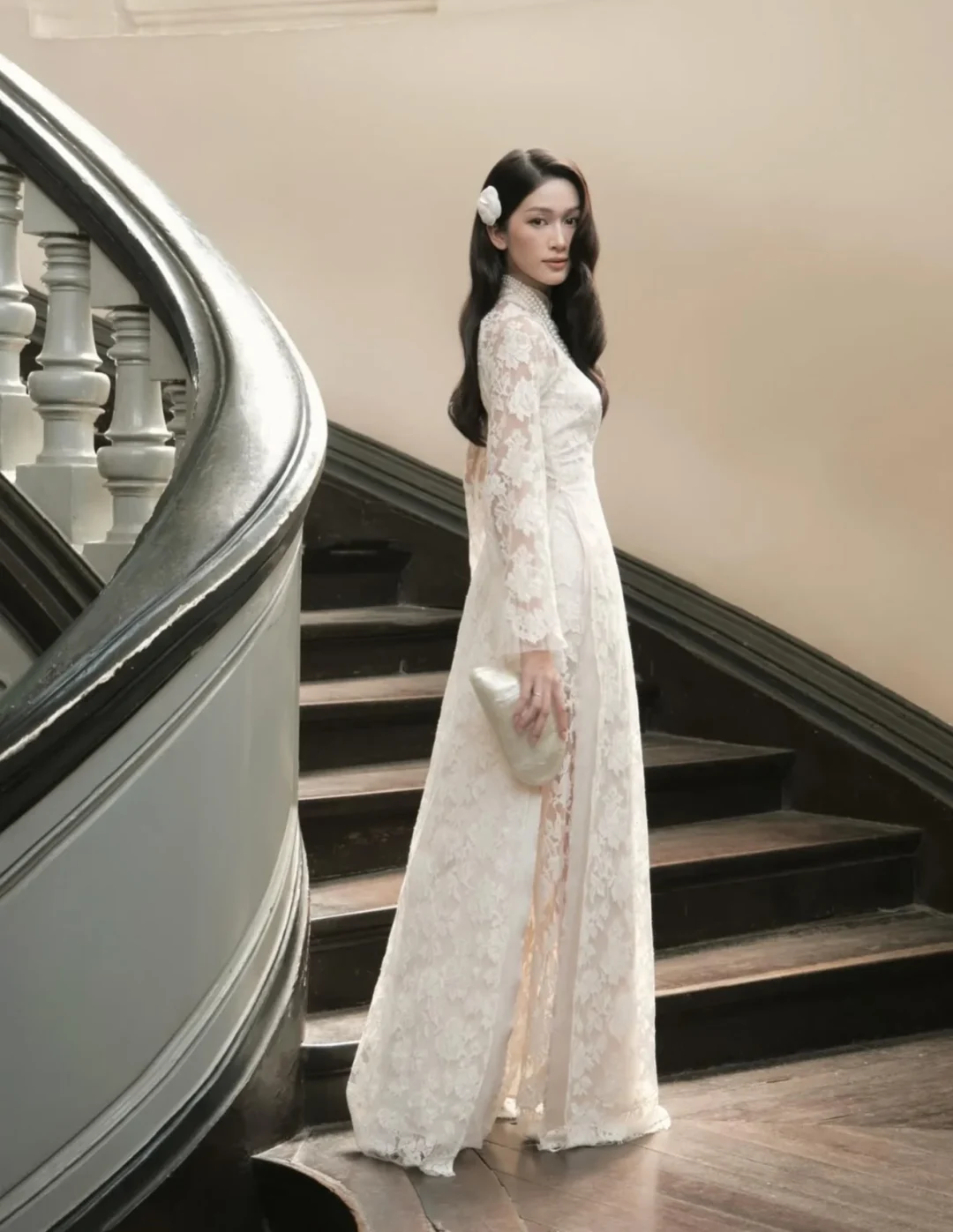 Ảnh 4 của Áo dài ren trắng nữ Tú Vy Maison Havu