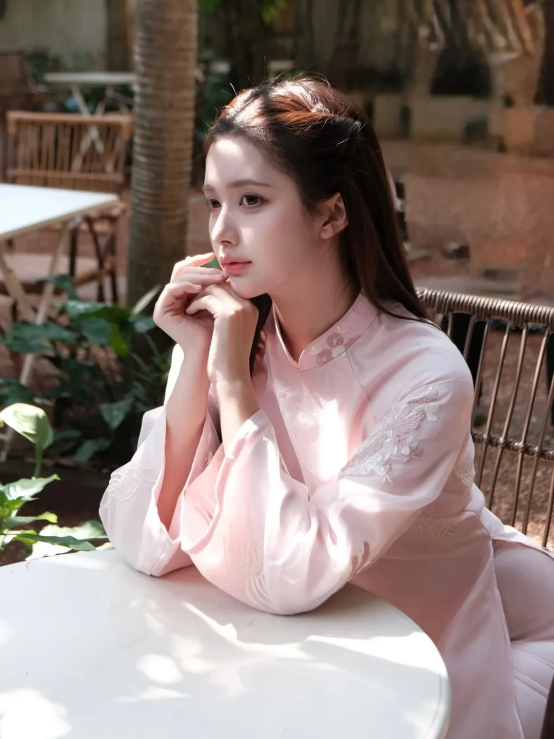 Ảnh 10 của Áo dài tơ thêu hồng Ngọc Vân Rozzy