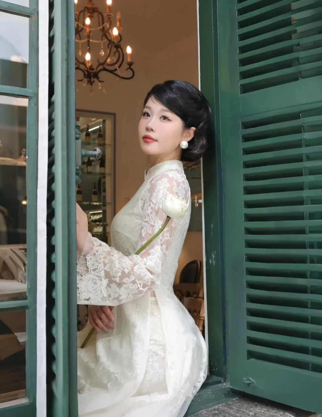 Ảnh 7 của Áo dài ren trắng nữ Tú Vy Maison Havu