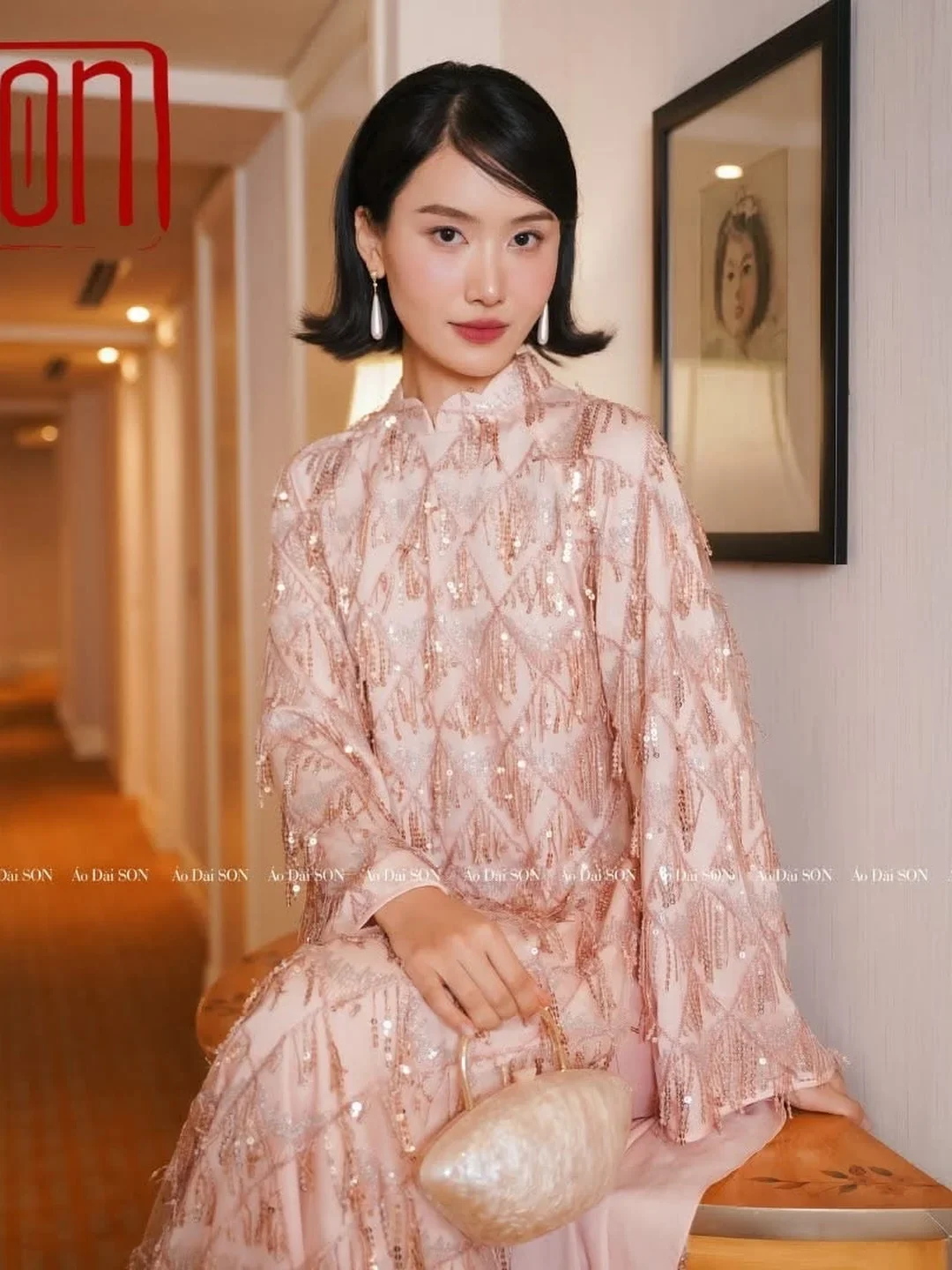 Photo 9 of Áo dài hồng phấn sequin tua rua nữ