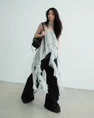 Photo 3 of Váy ren trắng bèo nhún DT0032 nữ