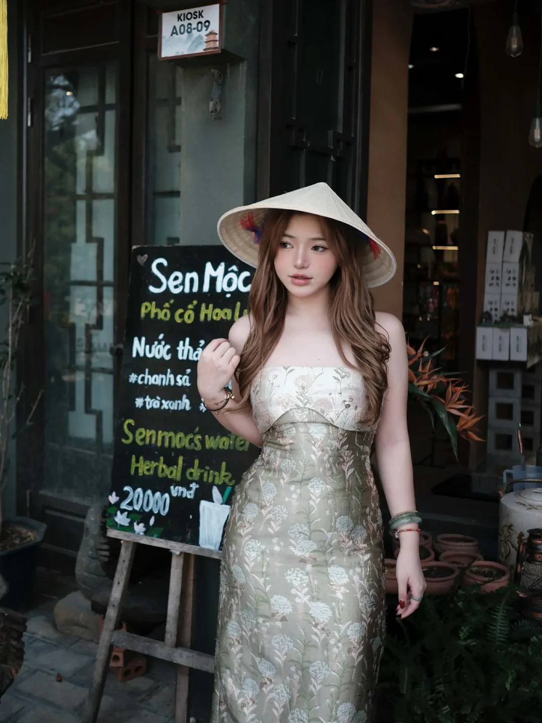 Ảnh 6 của Váy dạ hội hoa Afrodille xanh nhạt size S