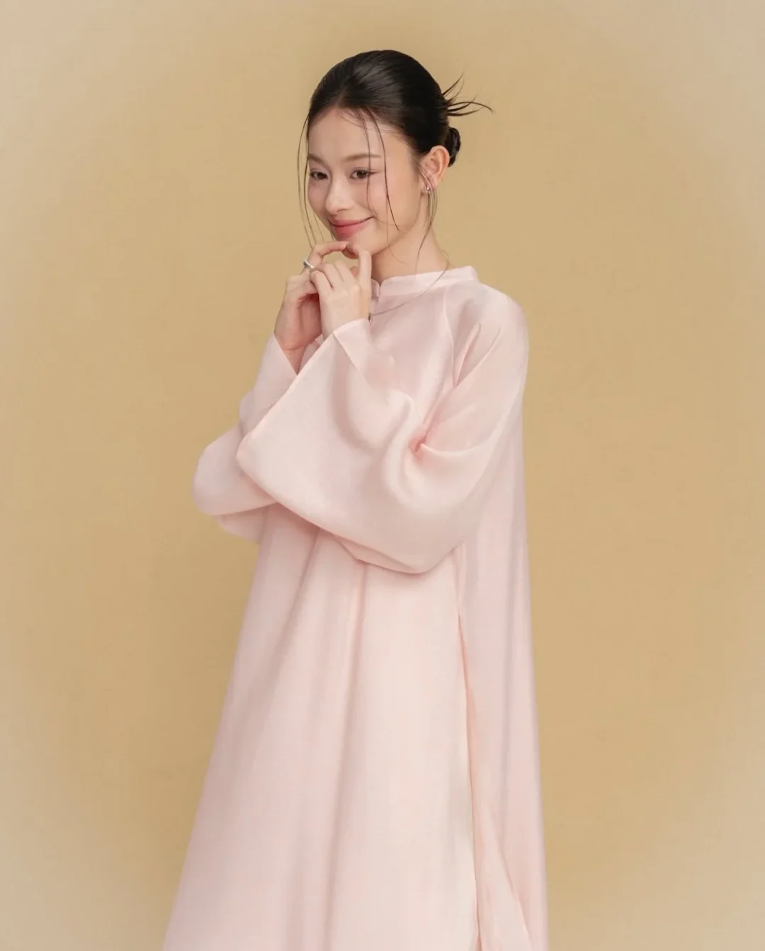 Ảnh 2 của Áo dài nữ hồng pastel Hạ Vy Dob