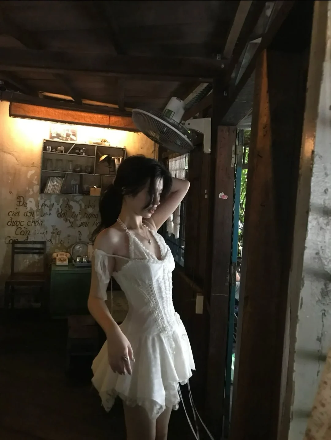 Photo 5 of Váy corset trắng ruffle TRISSY size S
