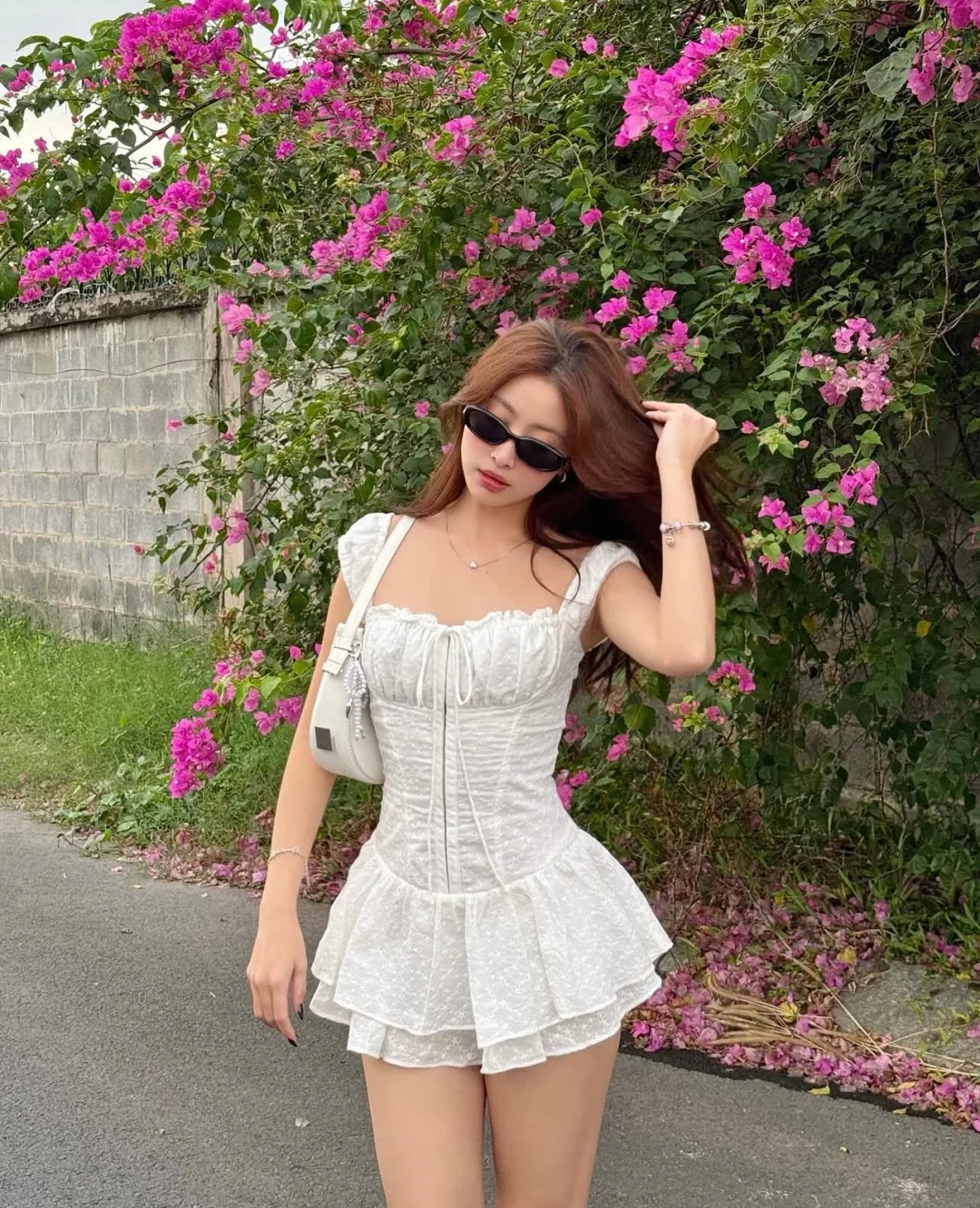 Ảnh 1 của Váy mini trắng corset ren Emilie size S
